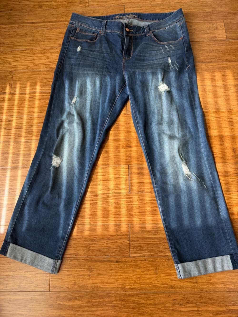 American Rag woman  Relaxed Distressed Blue Jeans